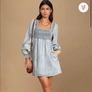 Lulus smocked denim mini dress brand new small